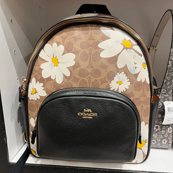 NWT coach Court Backpack In Signature Canvas With Floral Print - Picture 2 of 8